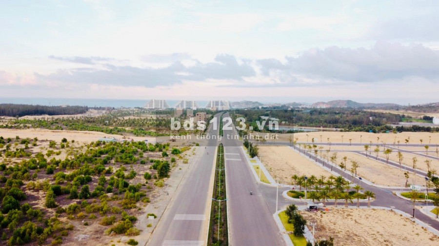 Đất nền ven biển khu kinh tế Nhơn Hội giá chỉ 28tr/m2, Cơ hội vàng mở ngàn tiềm năng.