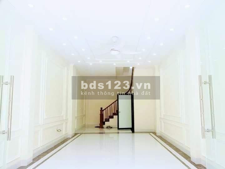Bán nhà nguyên căn Thanh Bình, Quận Hà Đông, dtsd 60m2, giá hơn 4 tỷ không có căn thứ 2