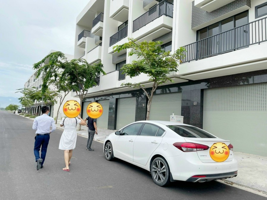 Cần bán căn nhà phố VCN Phước Long Nha Trang đã xây xong giá ưu đãi mùa dịch, lhcc