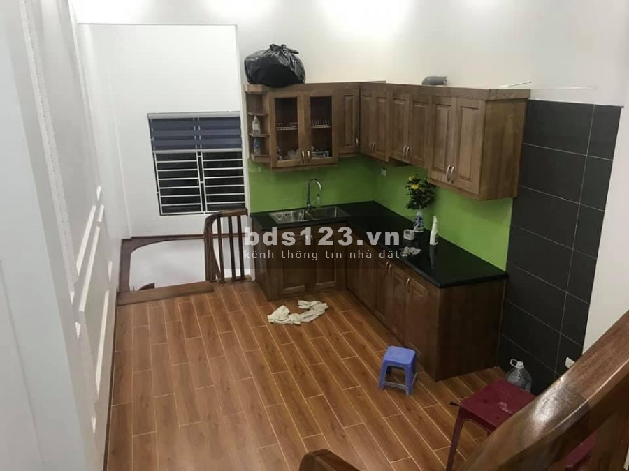 Bán nhà Đình Thôn, ngõ thông kinh doanh ô tô đỗ cửa, đúc 5 tầng, dt 46m, lh 0978996965