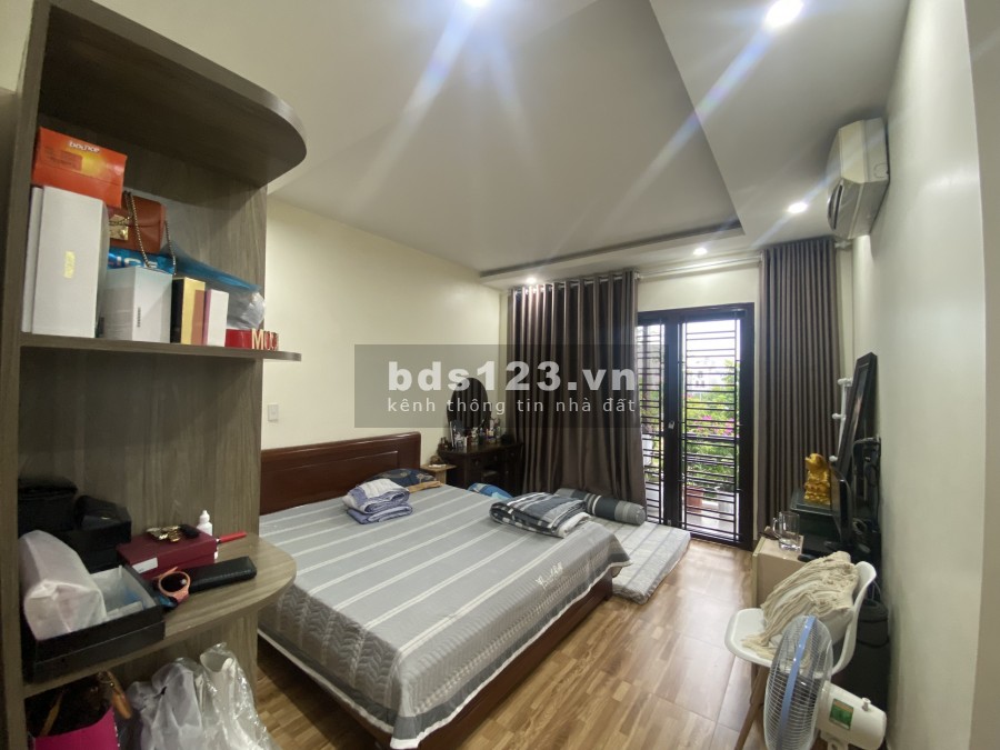 Bán nhà nguyên căn 3 tầng đúc 3 mặt tại tái định cư Diểm 3 Đằng Hải, Hải An dtsd 51.5m2