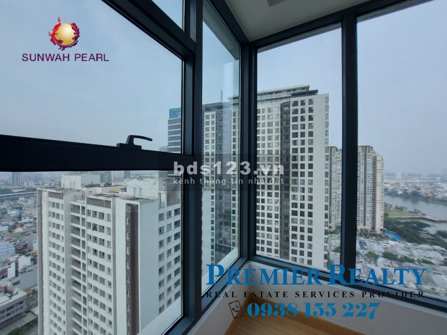 Căn hộ 2 pn Sunwah Pearl nội thất cơ bản, bày trí đẹp, giá chỉ 16 triệu/tháng, tầng cao view sông