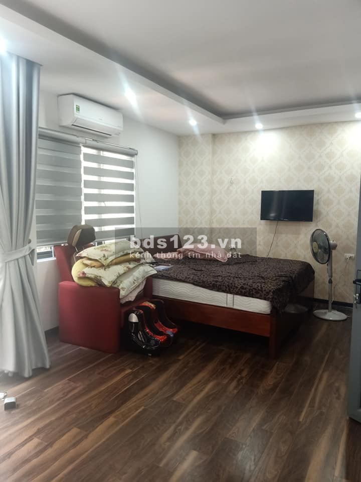 Cần bán gấp nhà Mặt phố Vạn Kiếp giá bán 7.8 tỷ, diện tích 90m2, MT 5m, KD đông đúc