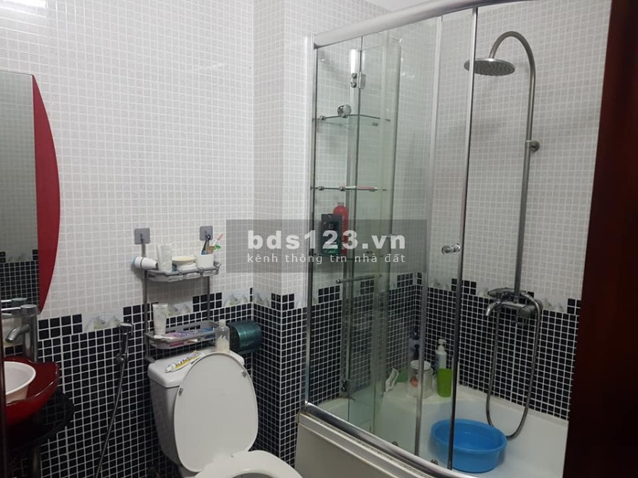 Bán nhà Giáp Nhất Ngã Tư Sở 50m2 5 tầng 4,8 tỷ nhà mới đẹp tiện ích đủ đầy