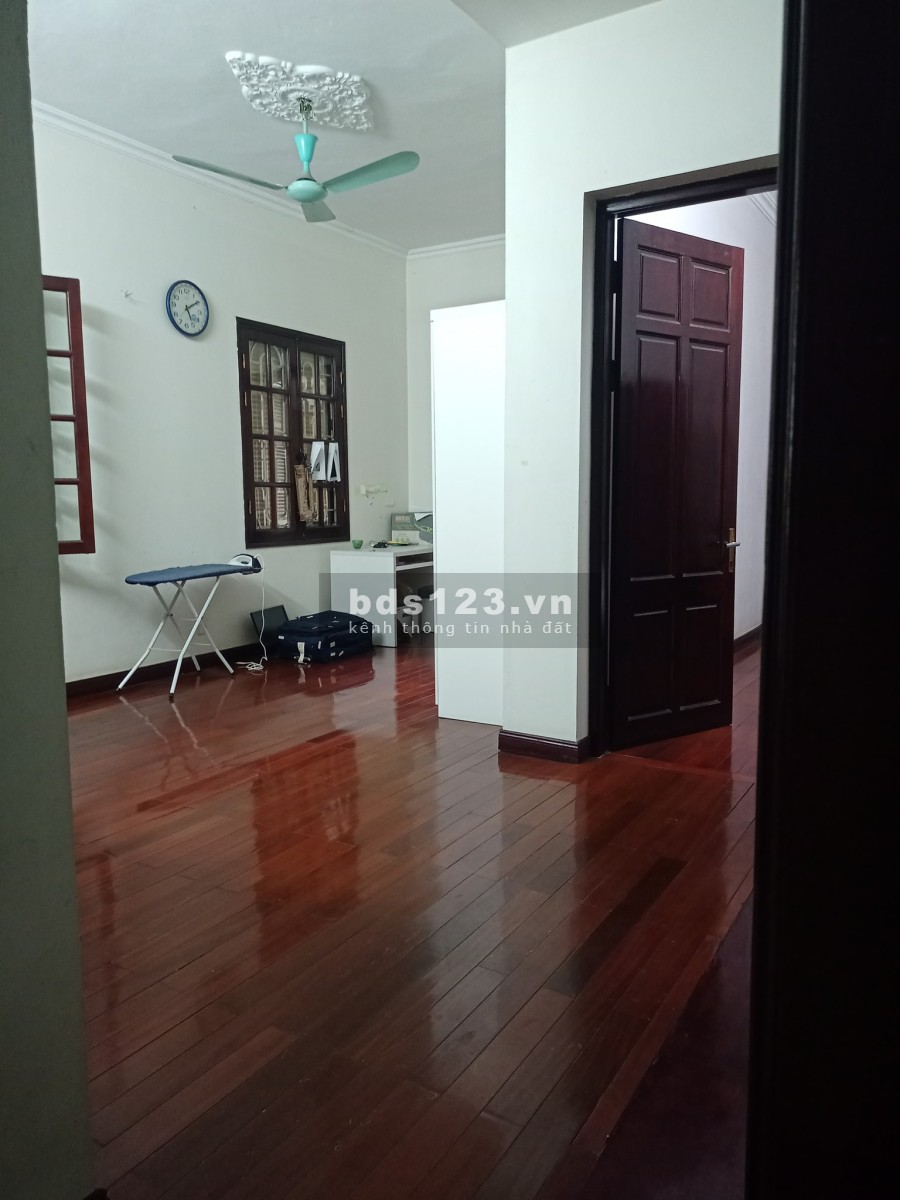 Mặt phố Phạm Thận Duật, Mai Dịch, Cầu Giấy, dtsd 84m2, mặt tiền 6.6m, 4 tầng giá bán 20 tỷ.