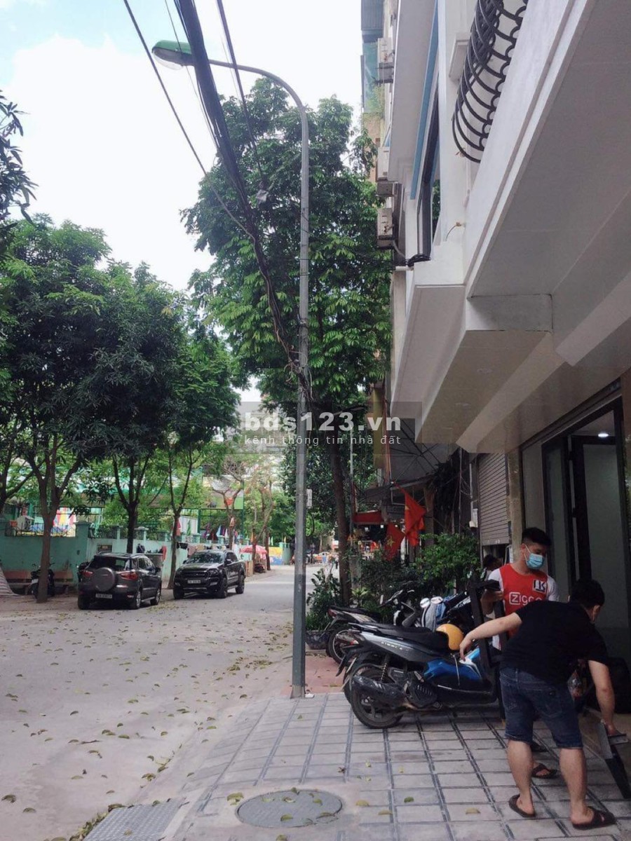 Nhà 7T Phú Diễn 74m2, thang máy, tiện KD, vỉa hè, oto đỗ cửa, Chỉ 15 tỷ, LH 0392969999