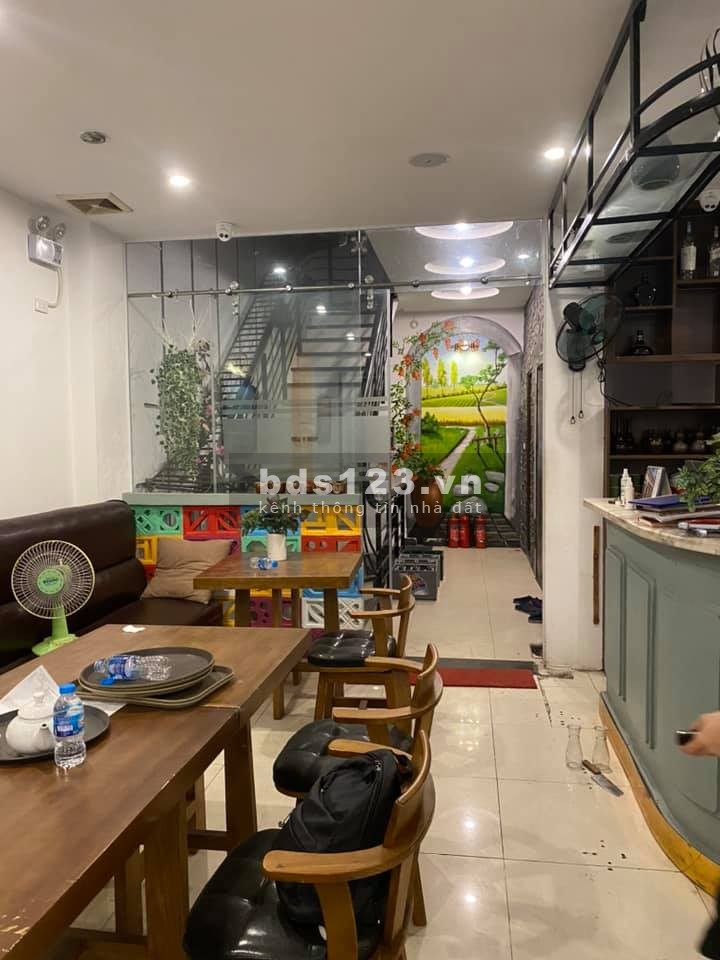 Tôi cần bán nhà Phố Nguyễn Thị Định, Trung Hoà, Cầu Giấy, MT 6m, DT 95m2, 8T, giá 54 tỷ.