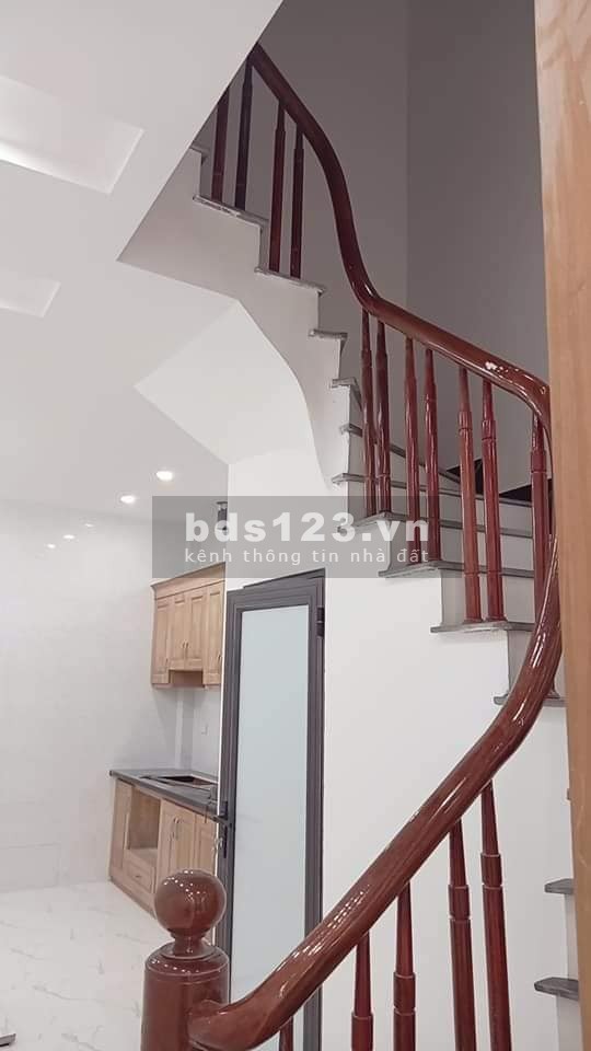 Nhà mới xây Lê Đức Thọ cực đẹp diện tích sử dụng 36m2 5 tầng, mặt tiền 3.1m giá 4.2 tỷ