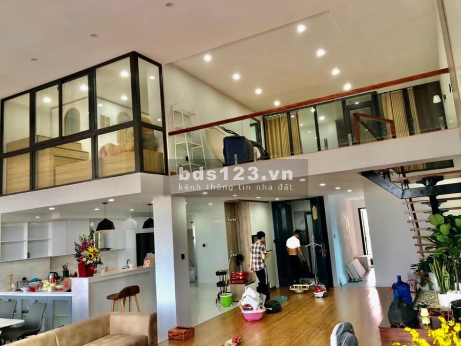 Tòa Apartment Lương Thế Vinh 28 Căn full đồ 1 căn Duplex 9 tầng mt 9m, dt 150m2 giá 37.5 TỶ