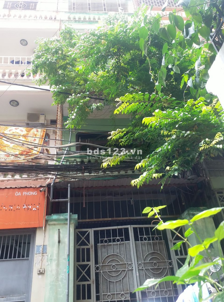 Bán nhà hiếm ngõ Đặng Thuỳ Trâm Quận Cầu Giấy, dt 40m2, 4 tầng, mt 4m, giá 6.6 tỷ, lh 0975513371