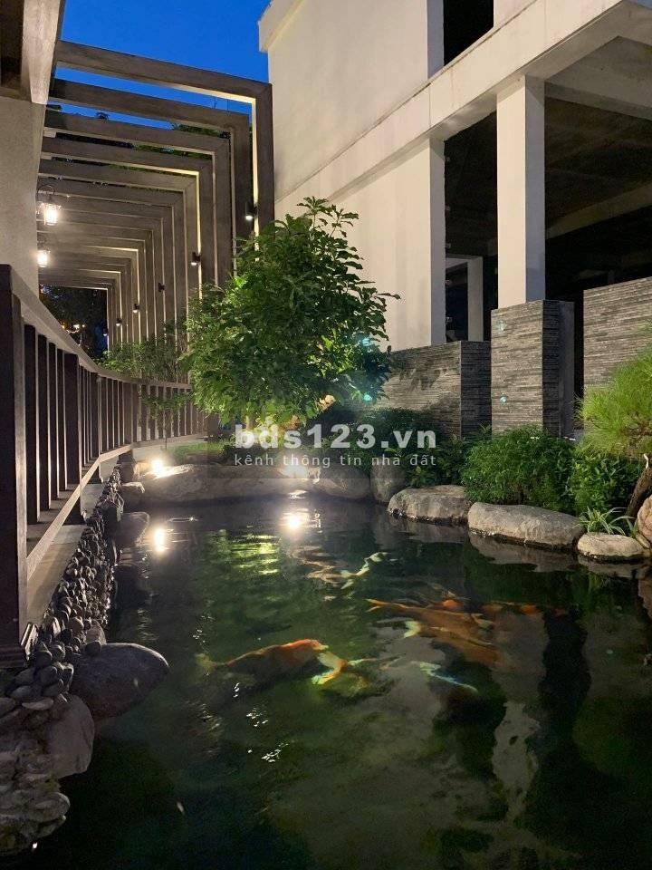 Biệt thự sang trọng sân vườn bể bơi diện tích 400m2 3 mặt thoáng nội thất xịn thương lượng