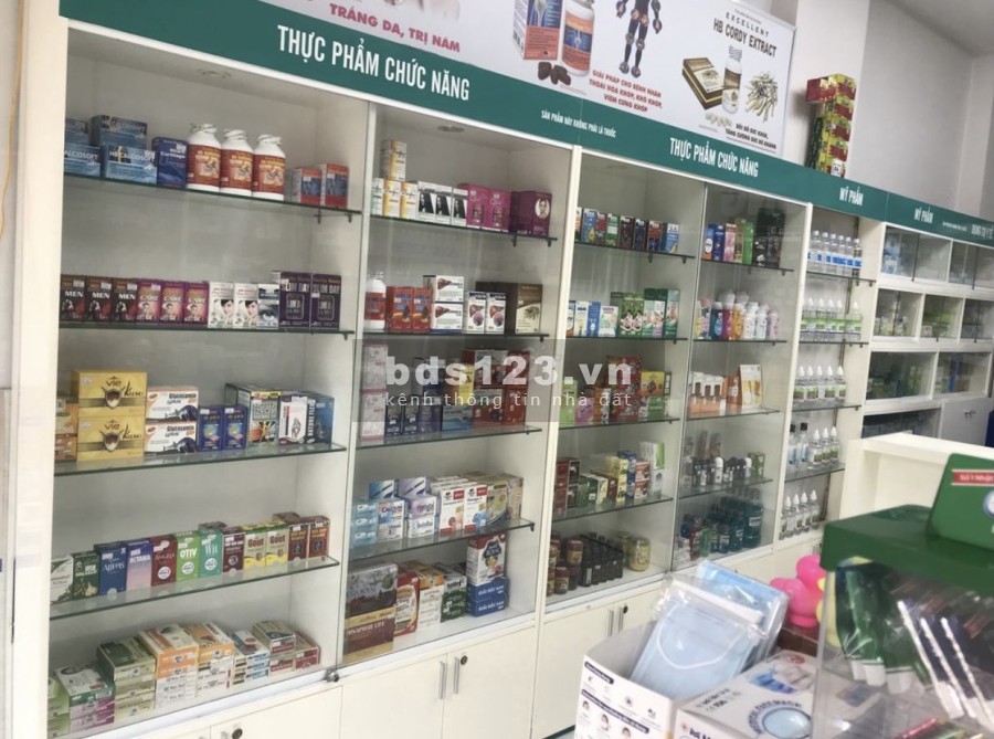 Chính chủ sang gấp Nhà thuốc 149 Nguyễn Cửu Đàm P TSN Q Tân Phú
