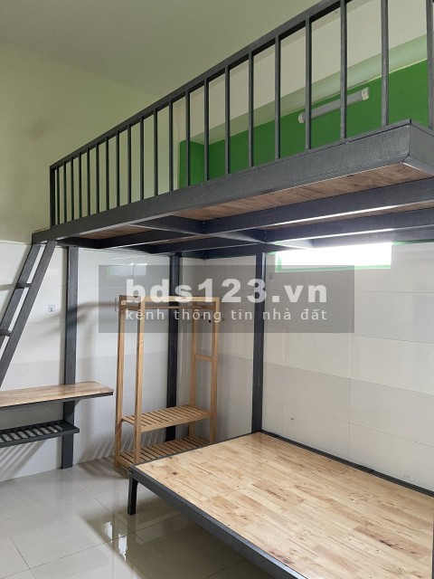 Bán nguyên căn 1 trệt, 3 lầu pháp lí chuẩn, Quận Thủ Đức,…