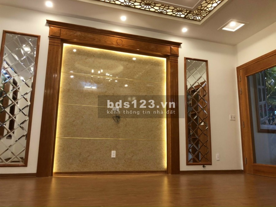 Bán nhà đường đôi Phùng Chí Kiên, KĐT An Phú, dt 75m2, mt 5m, 4 tầng, 4 ngủ, cực đẹp