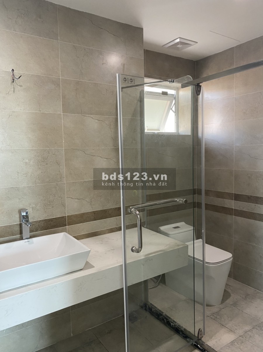 Bán căn Duplex dtsd 270m2 vip nhất tòa Vincem Comatce Tower Quận Thanh Xuân