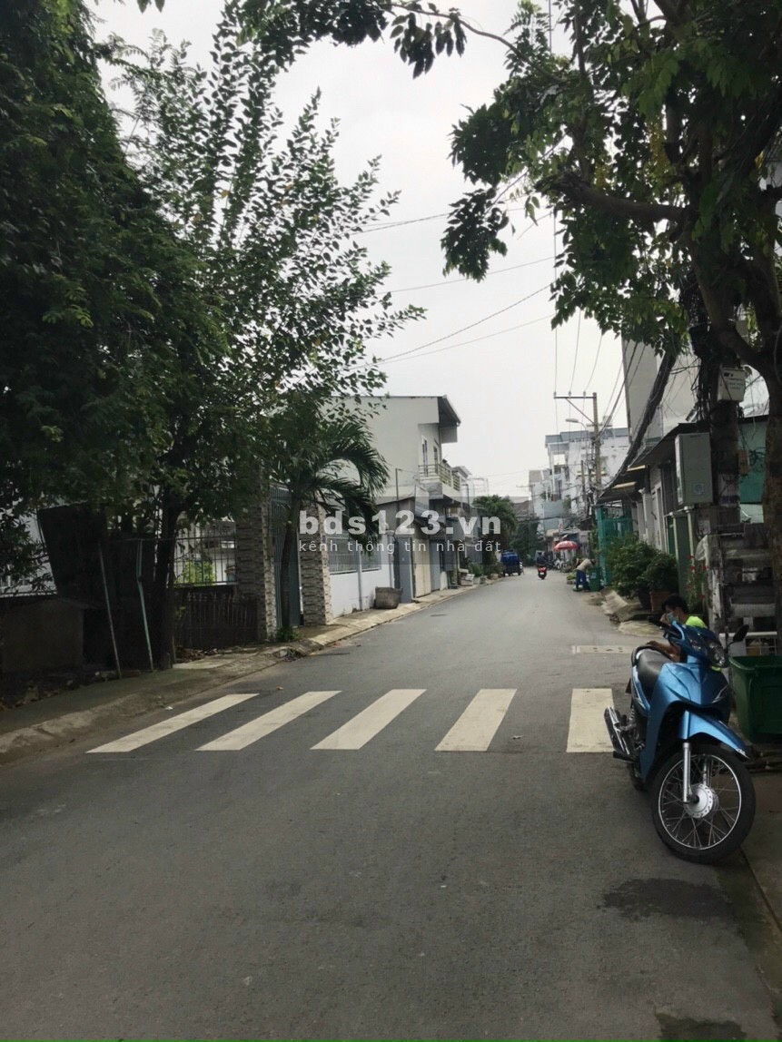 Chủ gửi bán lô đất mặt tiền đường số 9 ngay cổng sau KDT VẠN PHÚC