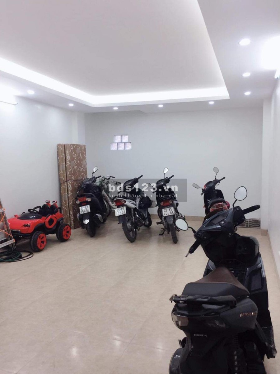 Nhà 7T Phú Diễn 74m2, thang máy, tiện KD, vỉa hè, oto đỗ cửa, Chỉ 15 tỷ, LH 0392969999