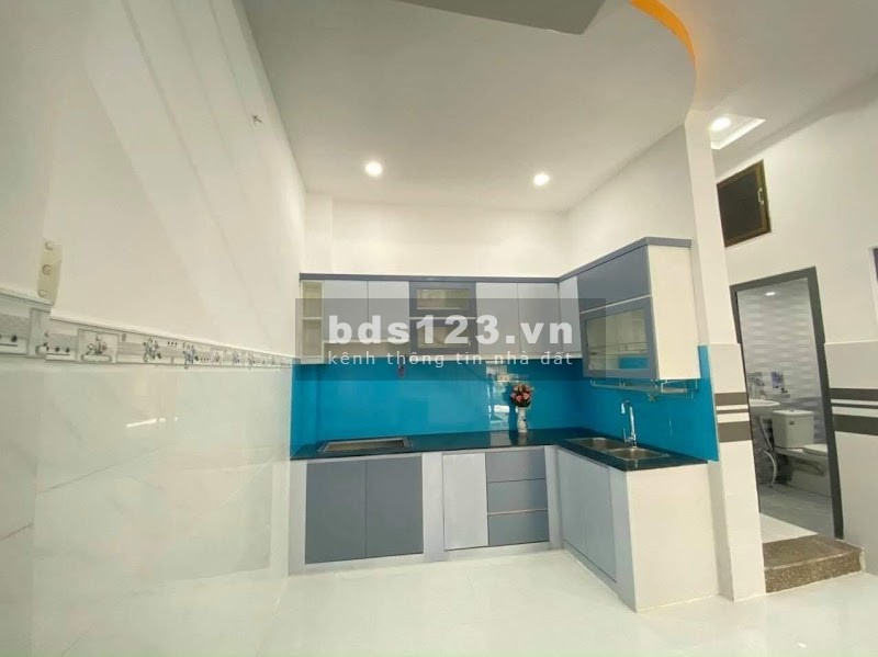 Bán nhà Nở Hậu, HXH Nguyễn Văn đậu, Phường 1, Bình Thạnh, 60m2, 3PN, 2WC