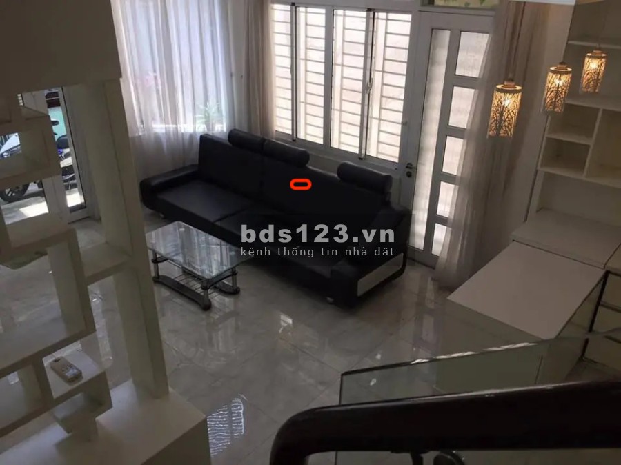 Lô Góc hẻm xe hơi Nguyễn Công Trứ diện tích 5x10m, trệt, lửng, 3 lầu giá bán 23 triệu/tháng