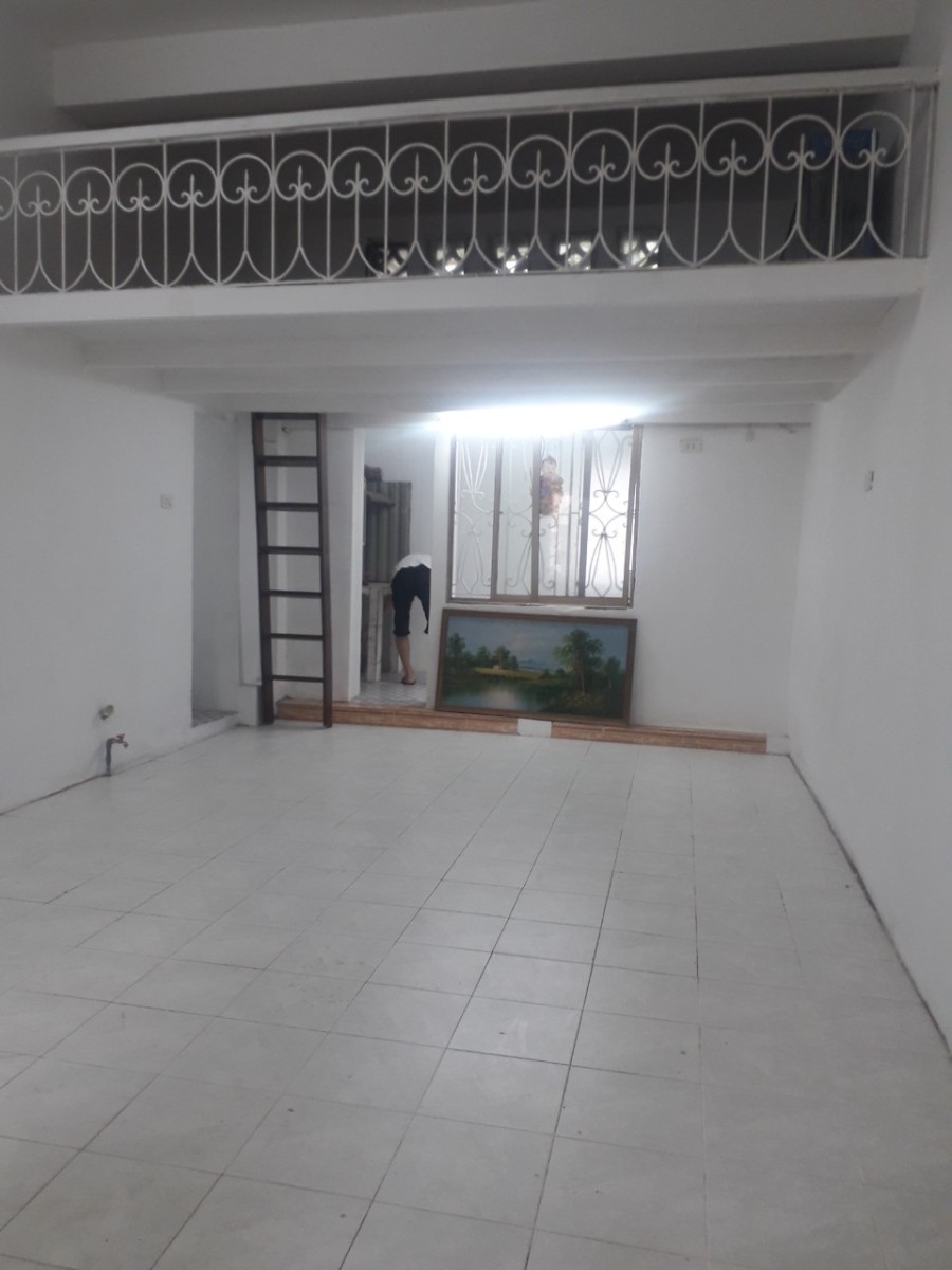 Chính chủ bán căn hộ tập thể viện Vệ Sinh Dịch Tễ số 3 Thọ Lão, Lò Đúc, 1 tỷ 430 triệu.