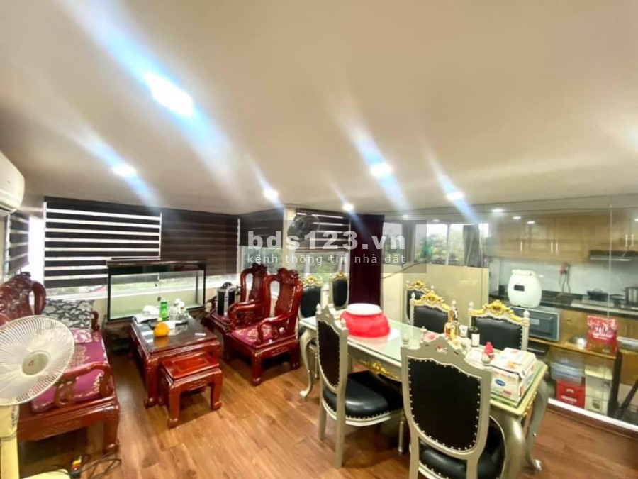 Diện tích nhà 48m2 6 tầng, Châu Long-Ba Đình, kinh doanh, thang máy, vài bước ra hồ Trúc Bạch