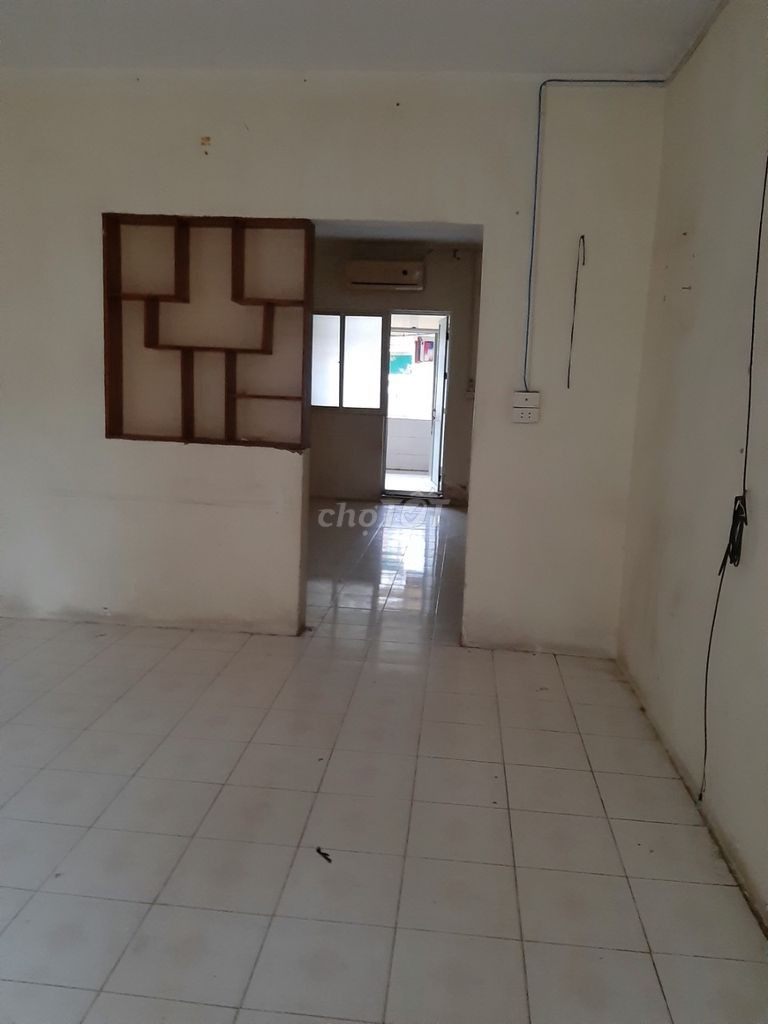 Cho thuê căn hộ phòng 410 tập thể B1 Thanh Xuân Bắc, Thanh Xuân, Hà Nội, lh 0972053812