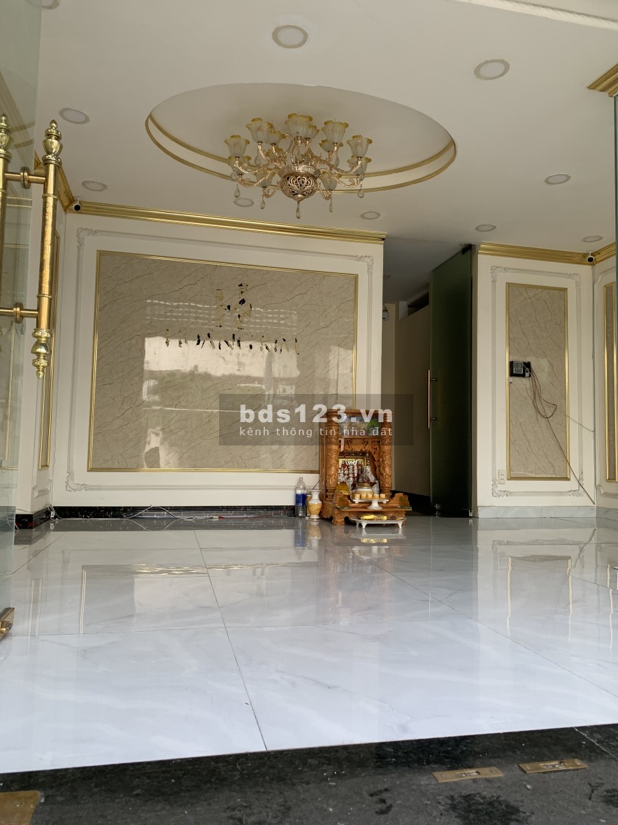 Chính chủ cần bán nhà 6m X 8m số 49 Trần Quốc Toản kiên cố gồm hầm trệt lững 4 lầu và sân thượng