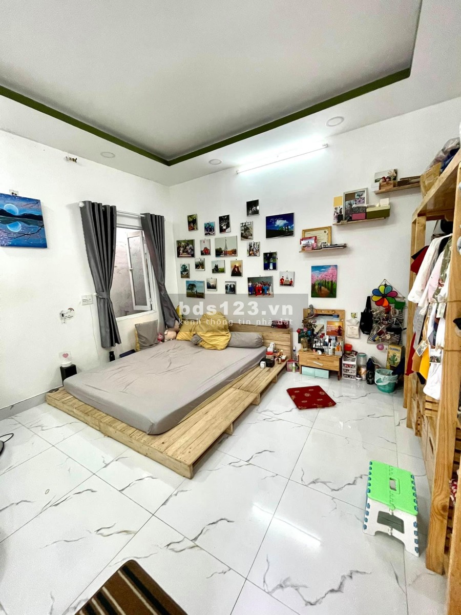 Bán Gấp, nhà 3 lầu, hẻm xe hơi, ngay Vườn Lài, Tân Phú, ngang 4.2m, nở hậu 8m, 72m2, giá 5 tỷ 9