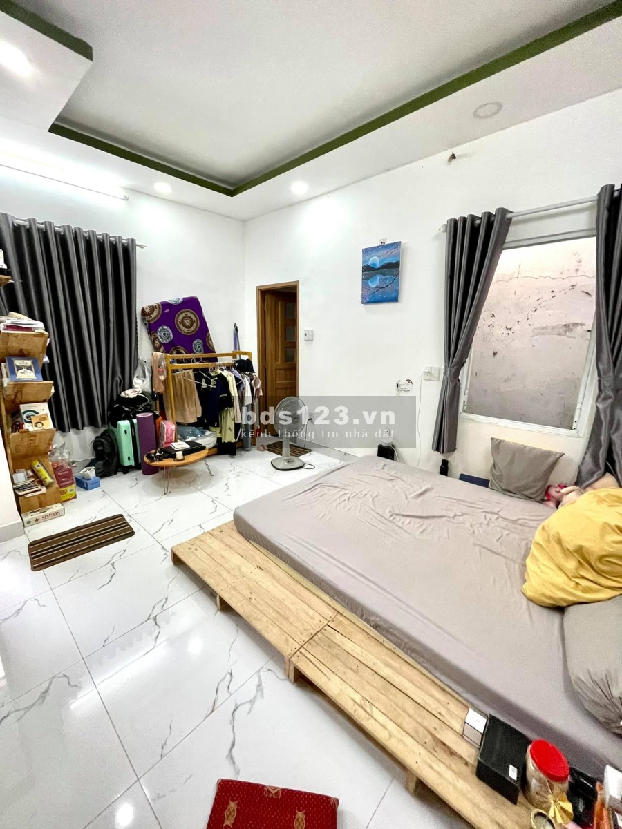 Bán Gấp, nhà 3 lầu, hẻm xe hơi, ngay Vườn Lài, Tân Phú, ngang 4.2m, nở hậu 8m, 72m2, giá 5 tỷ 9