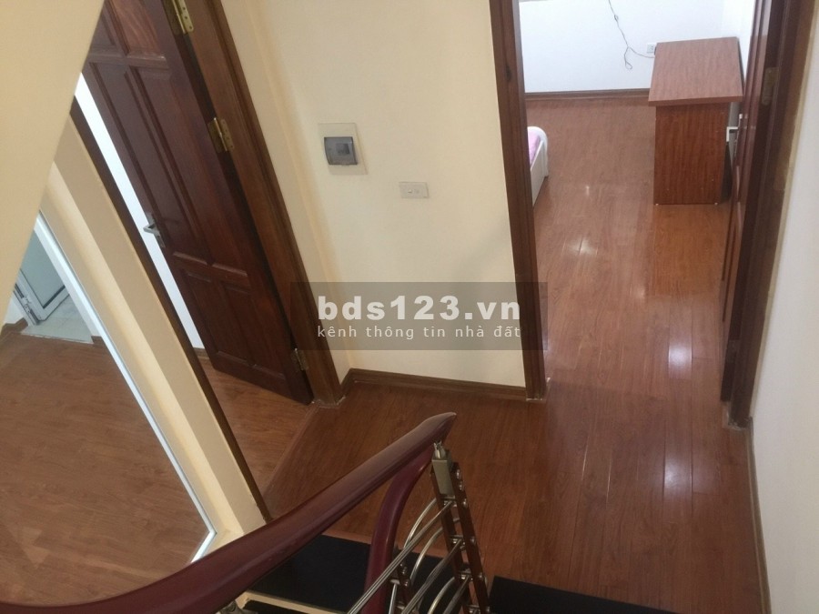 Bán nhà phố Vũ Tông Phan Thanh Xuân, nhà đẹp, ô tô đỗ gần 35m2 x 5 tầng, MT 4.5m