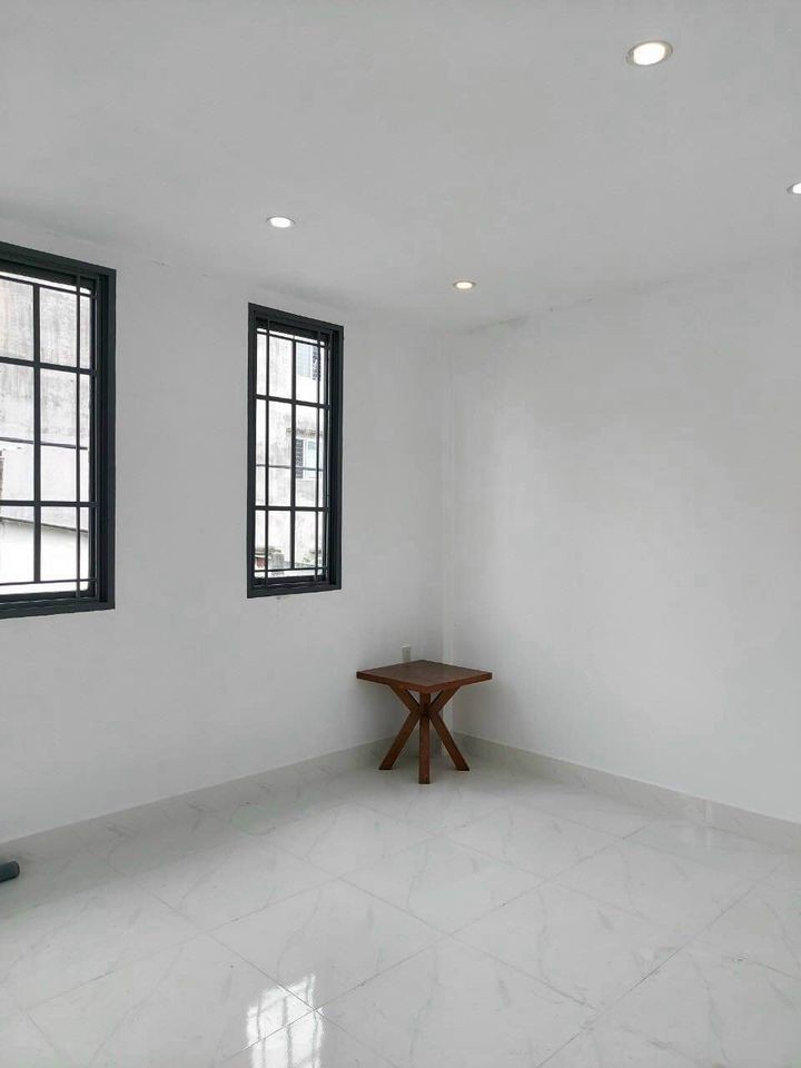 Bán nhà đường An Dương Vương diện tích 40m2, giá. bán 3.8 tỷ, Quận 5, lh 0798919986