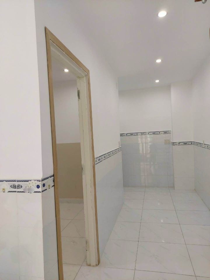 Bán nhà đường An Dương Vương diện tích 40m2, giá. bán 3.8 tỷ, Quận 5, lh 0798919986