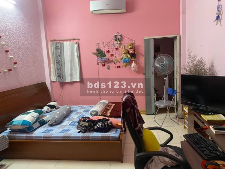 Bán gấp nhà Hưng Phú, Quận 8, diện tích sử dụng 50m2, giá bán chỉ 4 tỷ 2 lh 0964169350