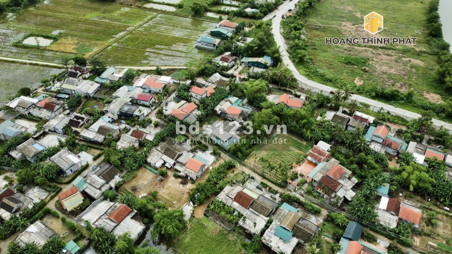 Mặt tiền đường 20m giá bán chỉ 639 triệu huyện Quảng Điền pháp lý rõ ràng minh bạch