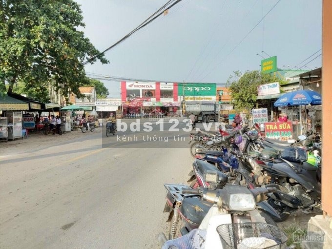 Tôi cần bán lô đất diện tích 5x20 full thổ cư mặt tiền ĐT 750 Trừ Văn Thố có thể kinh doanh