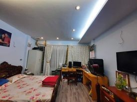 Bán Nhà Hoàng Cầu, Đặng Tiến Đông 45m 5 Tầng MT 4,2m, Ô Tô, 2 Mặt Ngõ. Nhỉnh 7 tỷ.