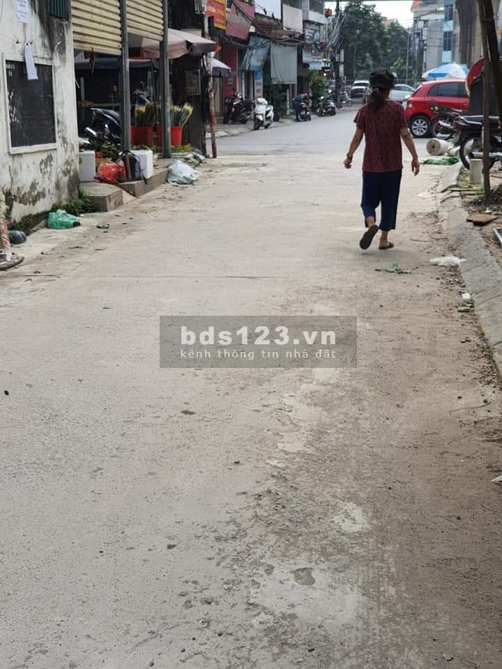 Vĩnh Tuy bán nhà nguyên căn 5 tầng mới cứng ô tô tránh kinh doanh Quận Hai Bà Trưng