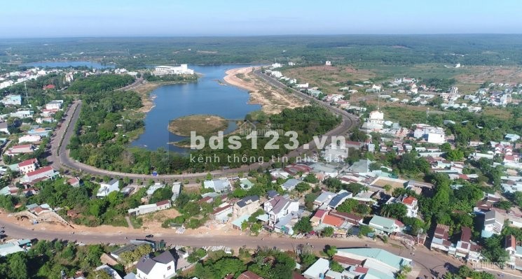 Chính chủ mùa dịch bán đất 2 MT Hồ Xuân Hương Đồng Xoài 6x25 giá 2 ty