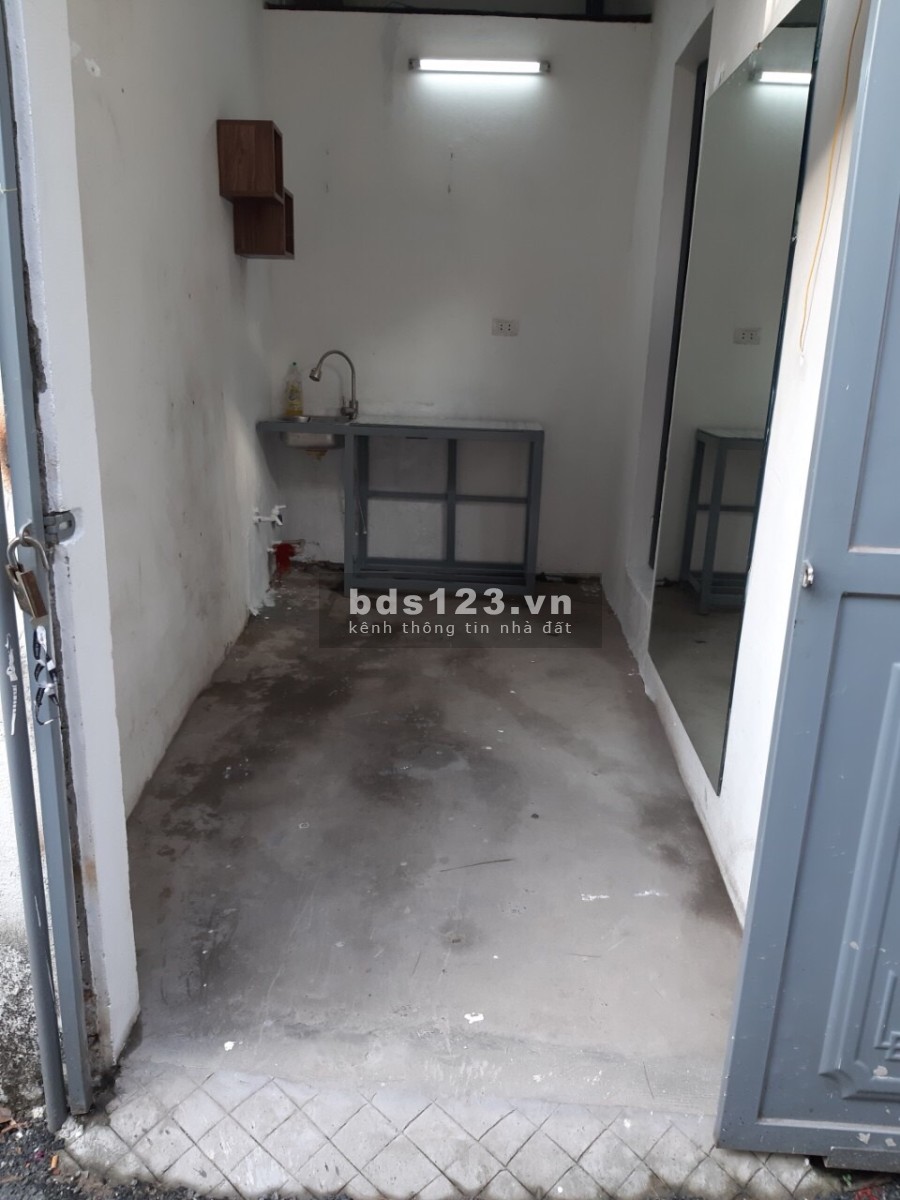 Cho thuê nhà cấp 4, ngõ 87, đường Phúc Lợi, Quận Long Biên, Hà Nội diện tích sử dụng 30m2