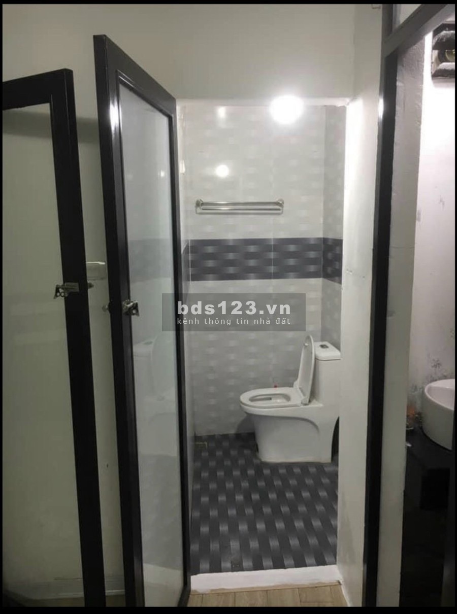 Cho thuê nhà cấp 4, ngõ 87, đường Phúc Lợi, Quận Long Biên, Hà Nội diện tích sử dụng 30m2