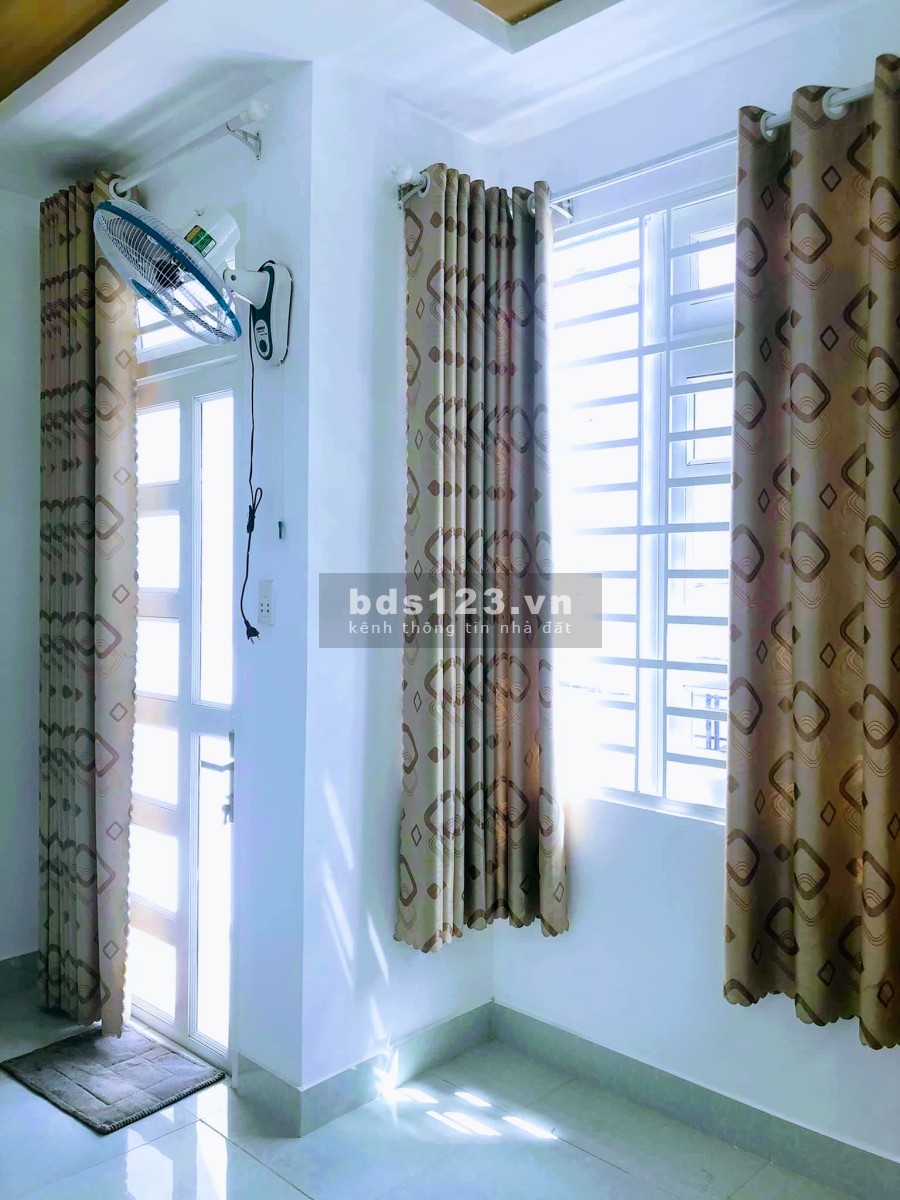 Ban Nhà Phạm Văn Chiêu P16 Gò Vấp Giá Giảm 200 Triệu đúc bê tông cốt thép chắc chắn
