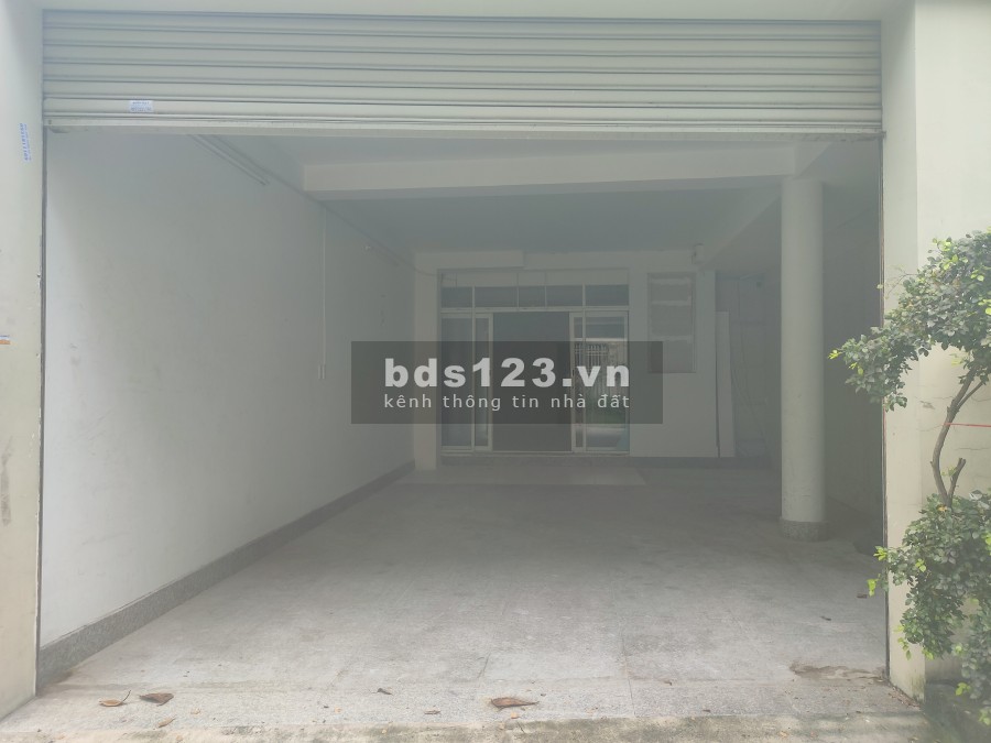 Cho thuê mặt bằng 200m2 cho mọi nhu cầu giá cho thuê 9 triệu/tháng liên hệ 0565877470