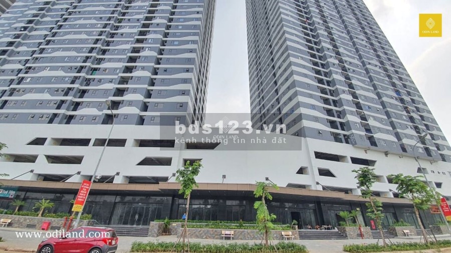 Cho thuê văn phòng hạng A view đẹp thoáng dự án Intracom Riverside Đông Anh, sát chân cầu Nhật Tân