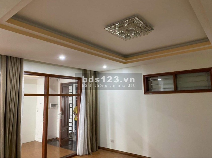 Tôi cần cho thuê căn hộ mới tầng tòa CT5 Mỹ Đình 2, dDiện tích 95m2, 3 ngủ, 9 tr/th. LH 0963916547