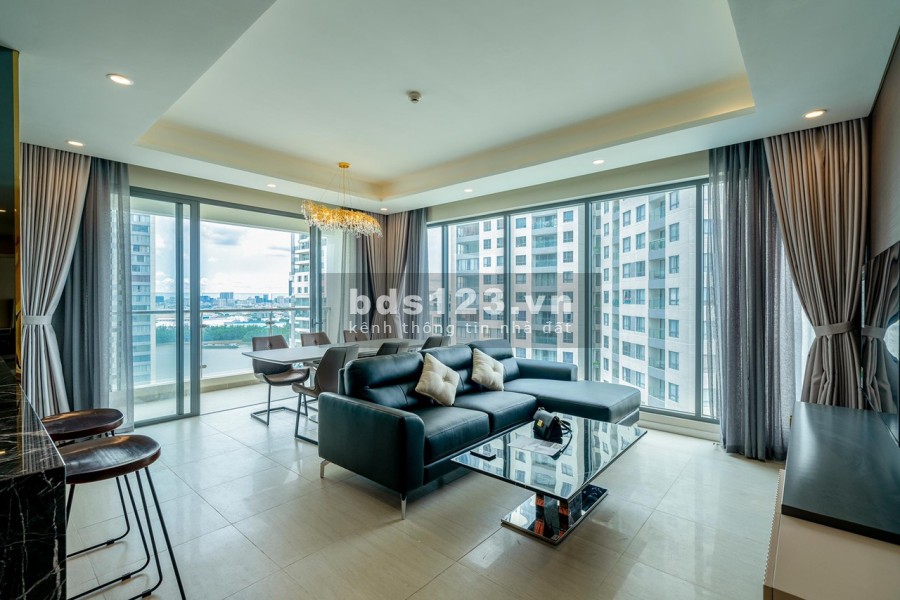 Bán Đảo Kim Cương 3PN dtsd 124m2 Full nt cao cấp giá 11.5 tỷ ( bao phí ) Lh 0906758662
