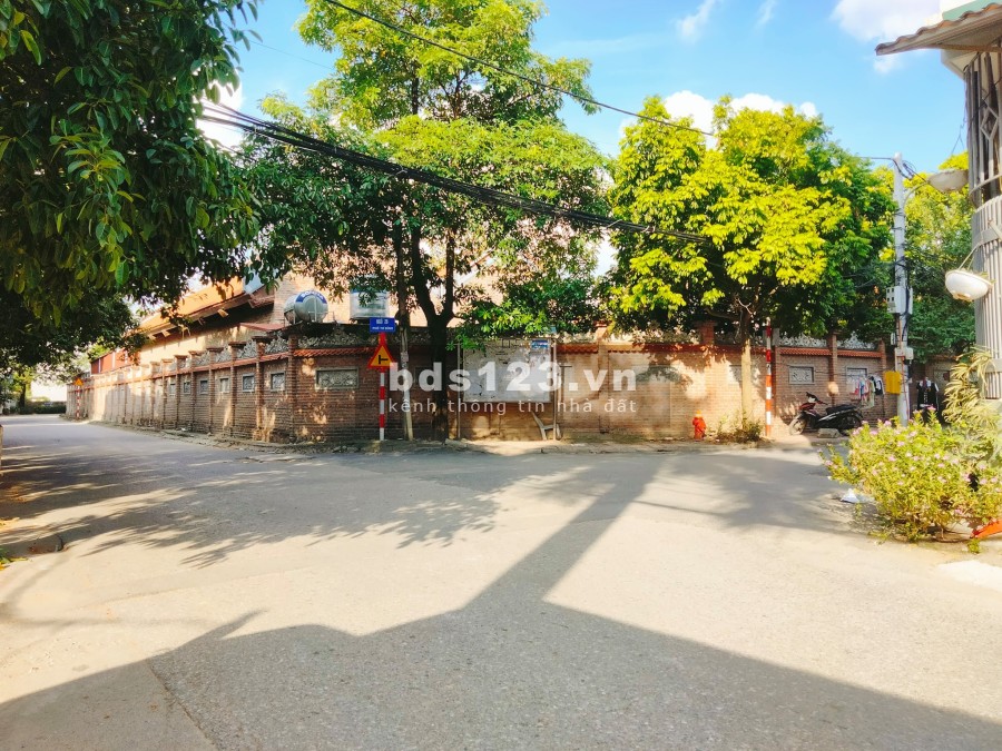 Mặt phố Tư Đình, Long Biên, đất vàng đón đầu cầu Trần Hưng Đạo, dtsd 70m2, giá 9,6 tỷ có thương lượng
