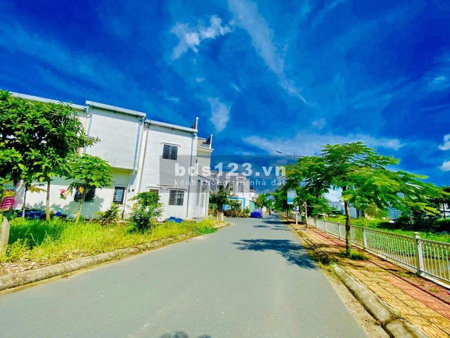 Bán nhà trệt lầu hiện đại, giá rẻ. Cơ hội đầu tư sinh lời cao ngay tạo Cần Thơ sổ sẵn