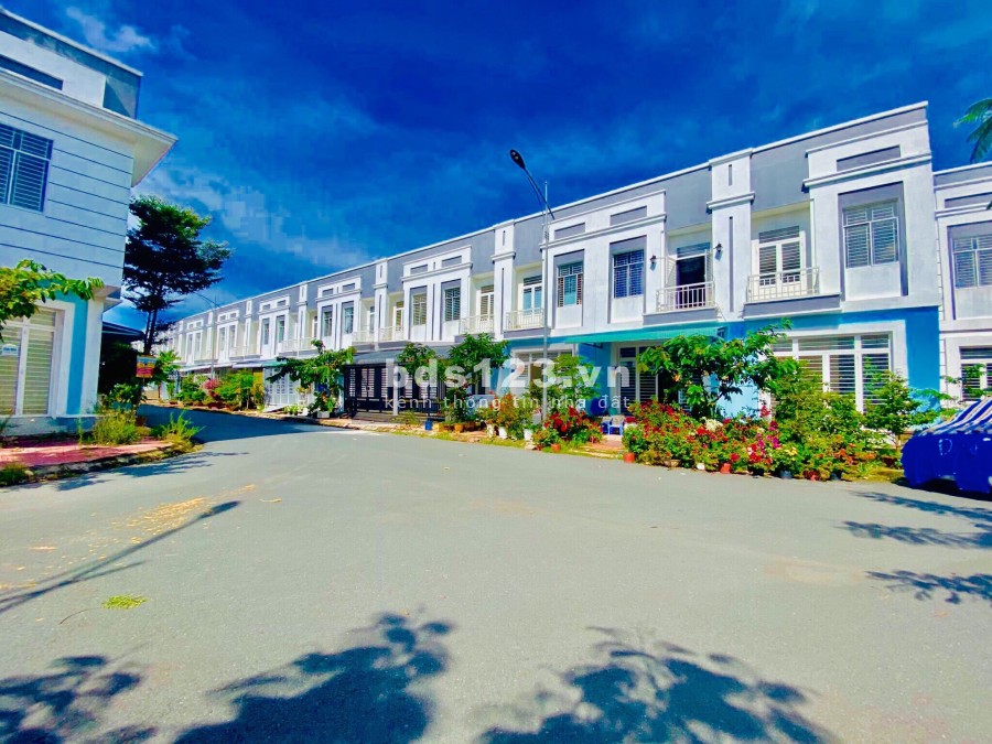 Bán nhà trệt lầu hiện đại, giá rẻ. Cơ hội đầu tư sinh lời cao ngay tạo Cần Thơ sổ sẵn