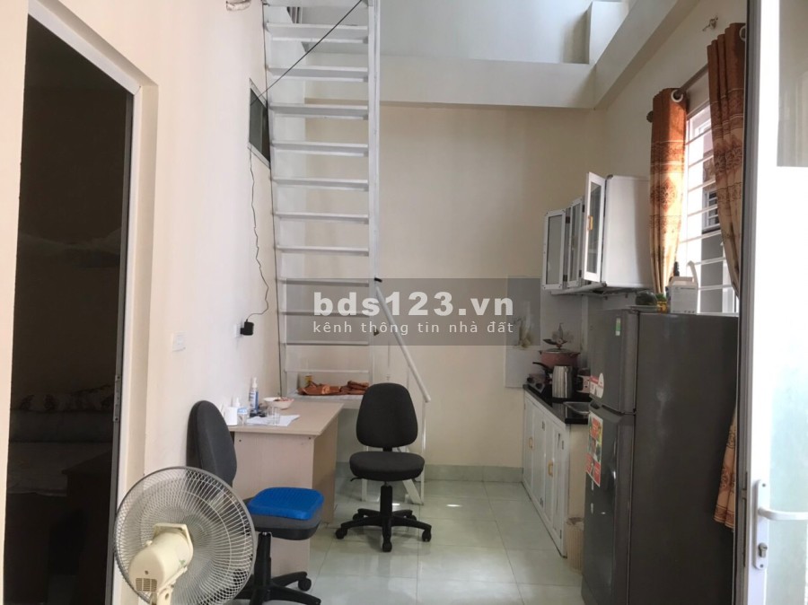 Bán nhà diện tích sử dụng 31m2 2 tầng Trịnh Văn Bô, Phương Canh cách ô tô 10m