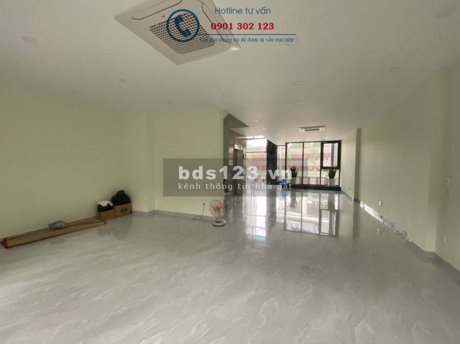 Cho thuê Tòa nhà vp 8 tầng sàn trống suốt Trung tâm Quận 2 diện tích 140m2 (7mx20m)